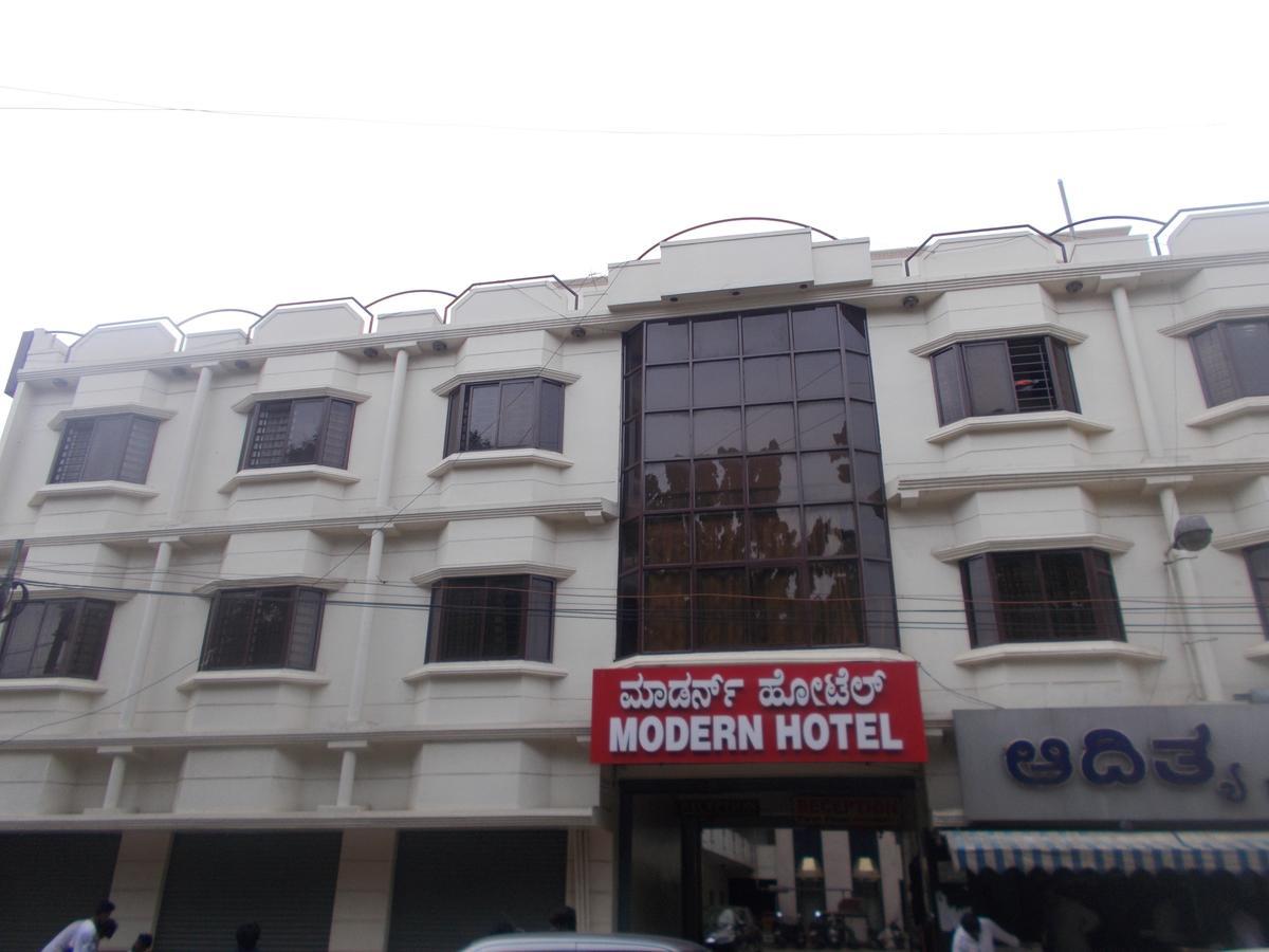 Modern Hotel Μπανγκαλόρ Εξωτερικό φωτογραφία